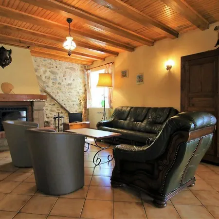 度假居 Gite Rural Avec Cheminee, 3 Chambres, 3 Salles De Bain, Proche Lavoute-chilhac - Fr-1-582-56 Saint-Cirgues (Haute-Loire)